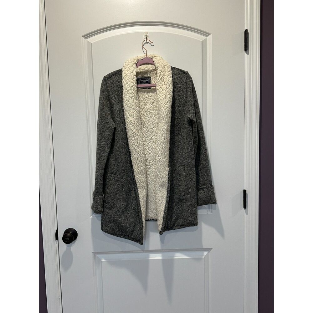 Abercrombie & Fitch Sherpa Lined Open Front Cardigan Gray Size Small